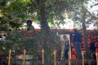 SİVİL POLİS - Askerlik Şubesinde Yangın Tüpü Bomba Gibi Patladı