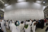 ŞEYTAN TAŞLAMA - Hacda İzdiham Açıklaması 150 Ölü, 400 Yaralı