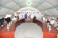 SÜLEYMAN ŞAH - Kaymakam Fırat, Çadır Kentteki Mültecilerle Bayramlaştı