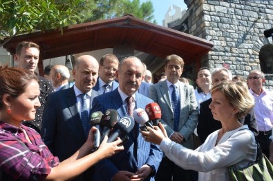 Müezzinoğlu'ndan Sözcü Gazetesine Atatürk'lü Cevap