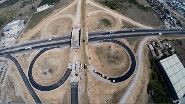 İzmir- İstanbul Otoyolu'nun yarısı tamamlandı