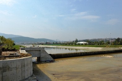 Nilüfer Çayı'nda Kanolar Yarışacak