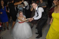 CAM KEMİK HASTASI - Aşk Engel Tanımadı