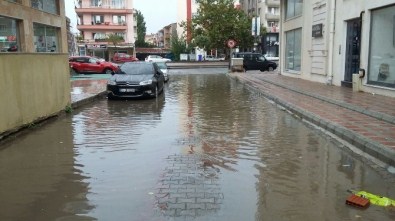 Çanakkale 45 Dakikada Yağmura Teslim Oldu