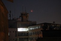 AY TUTULMASI - Diyarbakır'da 'Kanlı Ay' Ve 'Süper Ay' Görüntülendi