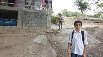 ÖĞRENCİ SERVİSİ - Eğitime 'Okul Servisi' Engeli