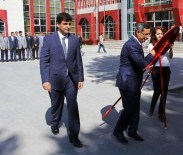 SAĞLIK MESLEK LİSESİ - Erciş'te 45 Bin Öğrenci Ders Başı Yaptı