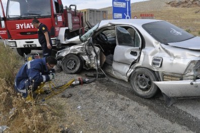 Kahramanmaraş'ta Trafik Kazası Açıklaması 1'İ Ağır 4 Yaralı