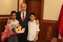 Öğrencilerden Vali Kamçıya Ziyaret