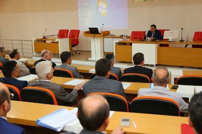 Vali'den Müdürlere Uyarı