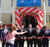 Van'da İlk Ders Zili Çaldı