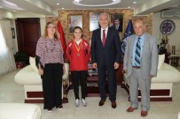 AHMET ARABACı - Başkan, Avrupa Şampiyonu İlknur Gedik'i Ödüllendirdi