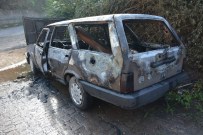 ŞEREFIYE - Yangında Araç Kullanılmaz Hale Geldi