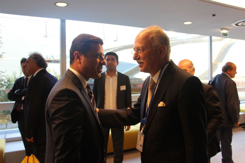 Selahattin Demirtaş ile Ekmeleddin İhsanoğlu birlikte görüntülendi