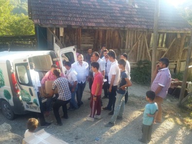 Bogiad'dan Yangınzedelere Erzak Ve Eşya Yardımı