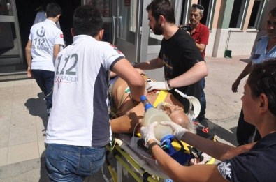 Edirne'de Evinin Çatısından Düşen Kişi Öldü