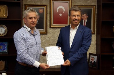 Hüseyin Akay AK Parti Milletvekili Aday Adaylığı Başvurusunda Bulundu