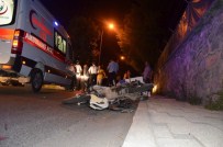 SAHİL YOLU - Trabzon'da İki Ayrı Yerde Motosiklet Kazası