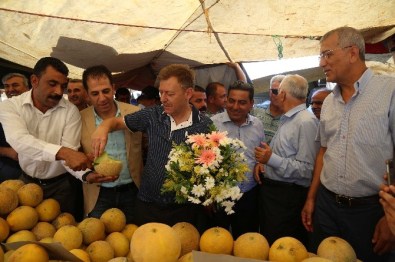 Mezitli'de Semt Pazarı Çalışmaları