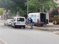 İLGİNÇ GÖRÜNTÜ - Polis Aracı Dezenfekte Edildi