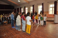 SAVAŞ ÖZDEMİR - Ürgüp'te İlköğretim Haftası Kutlandı