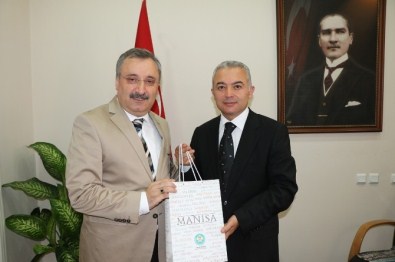 Genel Sekreter Memiş'ten Turgutlu Kaymakamı Turan'a Ziyaret