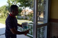 FATİH PROJESİ - Fedakar Okul Müdüründen Örnek Davranış