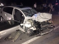 İSLAMOĞLU - Tosya'da Trafik Kazası Açıklaması 4 Yaralı
