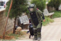 ŞÜPHELİ ÇANTA - Mardin'de Bomba Paniği