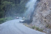 SÖNDÜRME TÜPÜ - Seyir Halindeki Otomobilde Başlayan Yangın Ormana Sıçradı