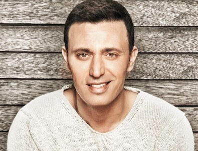 AK Parti'nin seçim şarkısı Mustafa Sandal'dan iddiası