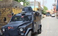 Diyarbakır'da Polise Roketli Saldırı Açıklaması 1 Şehit, 2 Yaralı