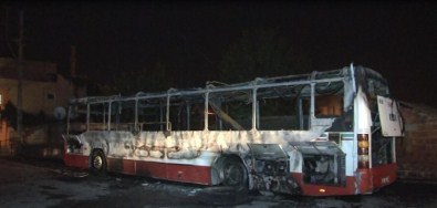 Terör Yandaşları Molotofla Otobüs Yaktı