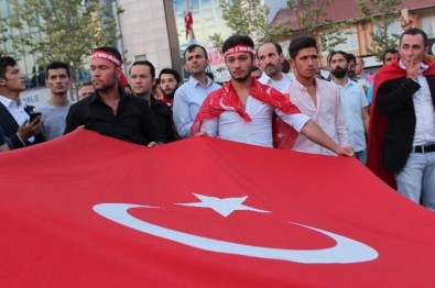 Bolu'da Teröre Tepki Yürüyüşü