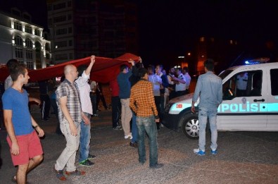 HDP'ye Yürümek İsteyen Gruba Polis İzin Vermedi
