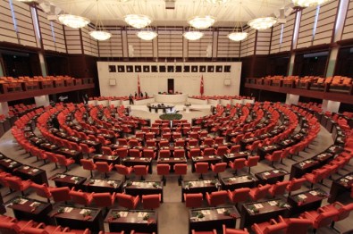 Meclis'te Bir İlk Açıklaması HDP'li Vekilden Kürtçe Önerge