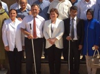 BEYAZ AY DERNEĞI - Sarı Açıklaması 'Engellilerimizi Anlamak İçin Empati Kurmalıyız'