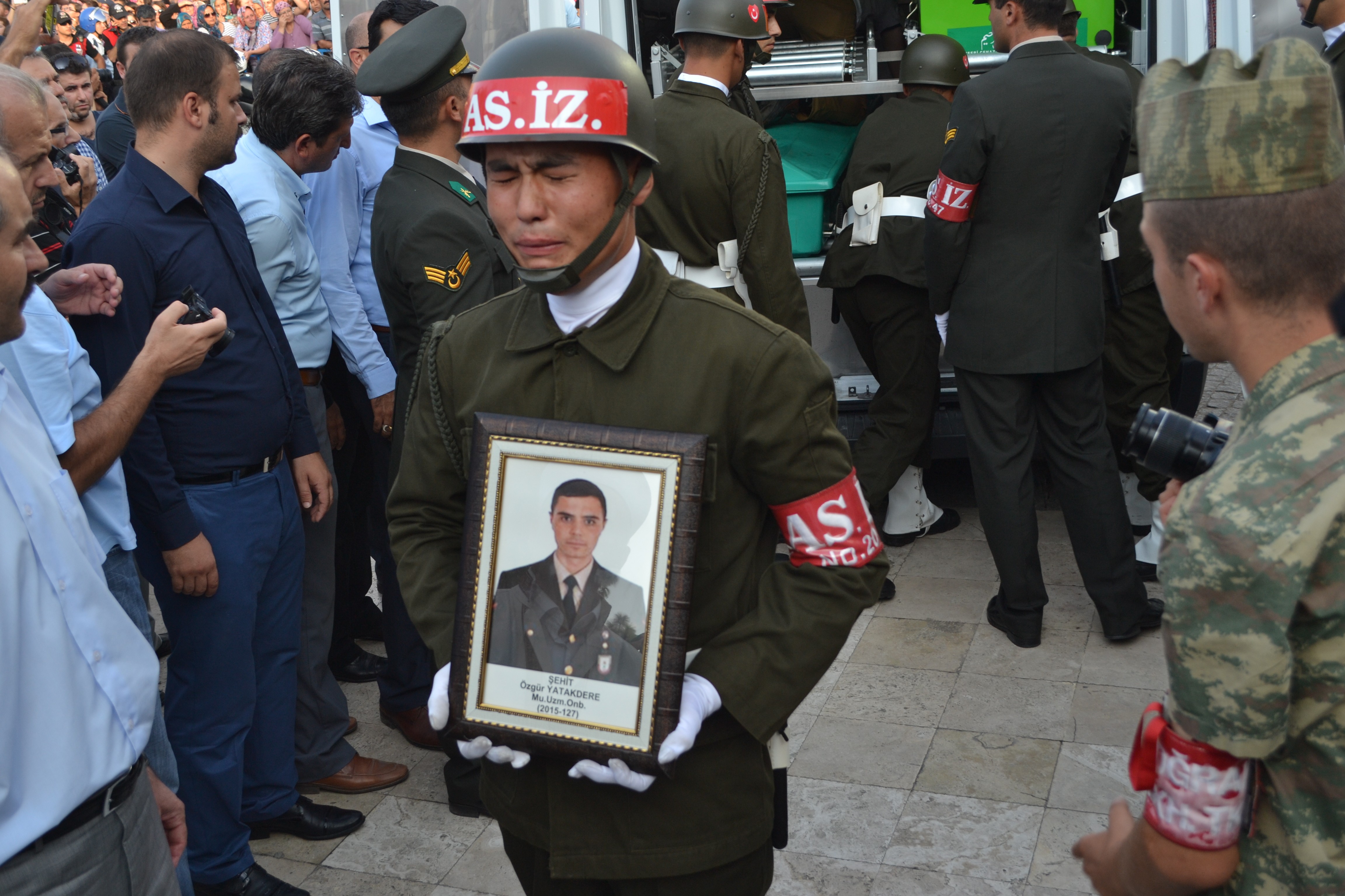 Dağlıca şehitlerine veda