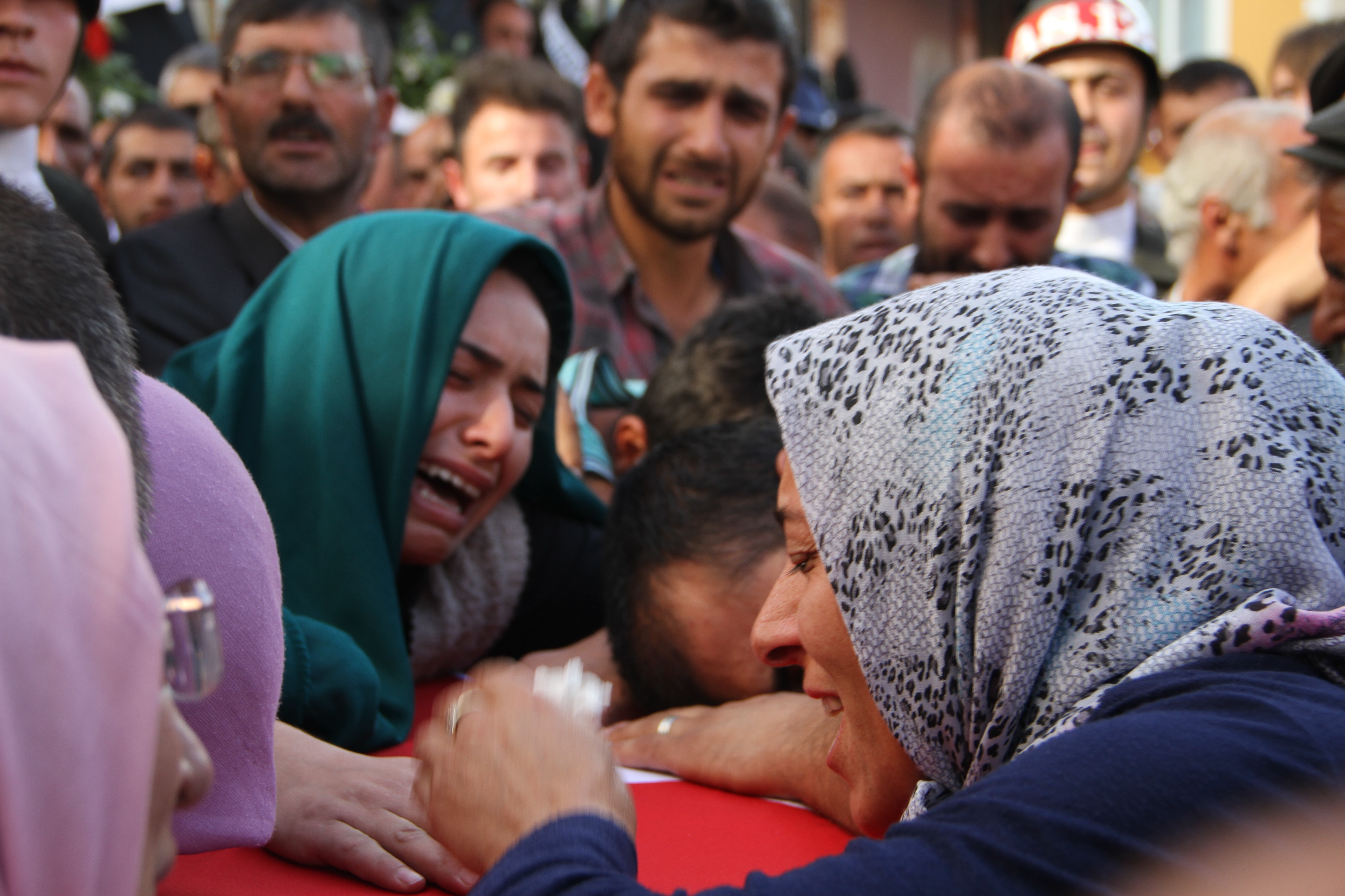 Dağlıca şehitlerine veda