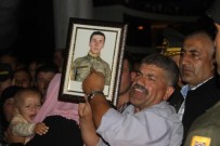 TERÖRE LANET - Şehit Babası Açıklaması 'Bugün Benim Bayramım'