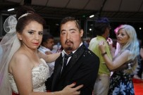 TURAN ÇOLAK - Yeni Yüzüyle Dünyaevine Girdi