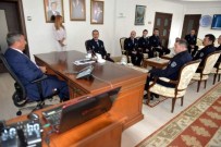 ŞERIF YıLMAZ - Yılmaz Yaman Ve Ekibinden Vali Yılmaz'a Kuruluş Yıl Dönümü Ziyareti