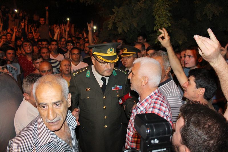 Şehitlerin cenazeleri baba ocağında