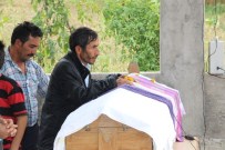 SERKAN KEÇELI - Göçükte Hayatını Kaybeden Madenci Toprağa Verildi