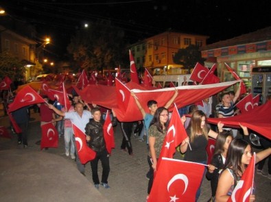 Hisarcık'ta 'Şehitlere Saygı' Yürüyüşü