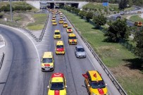 TAKSİ ŞOFÖRLERİ - Taksiciler Terörü Konvoyla Protesto Etti