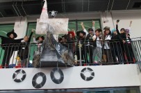 YILBAŞI PARTİSİ - TED İzmir Koleji Öğrencileri Yeni Yılı Korsan Gemisinde Karşıladı