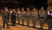 EMNİYET BİRİMİ - Vali Çiçek Emniyet Ve Jandarmanın Yeni Yılını Kutladı