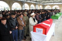 Vefat Eden Asker Toprağa Verildi