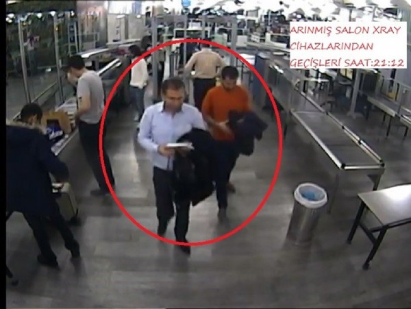 Cinayet zanlıları son anda yakalandı